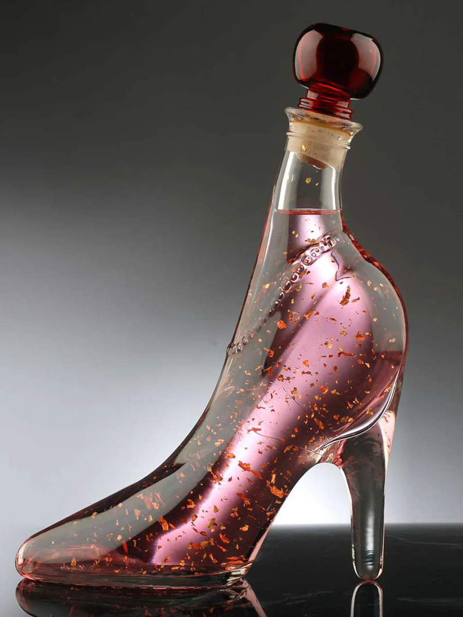 Pink Vodka Gift with Edible 22 carat gold flakes in Lady Shoe 350ml - Image 4